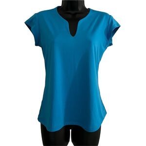 WOMEN’S V neck shirt small